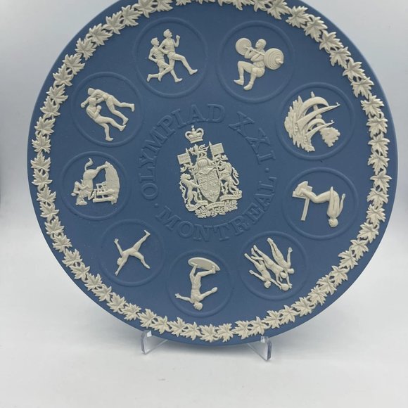Vintage 1976 Wedgwood Blue Olympiad XXI Olympics Tankard Mug and 1976 plate - Picture 8 of 10